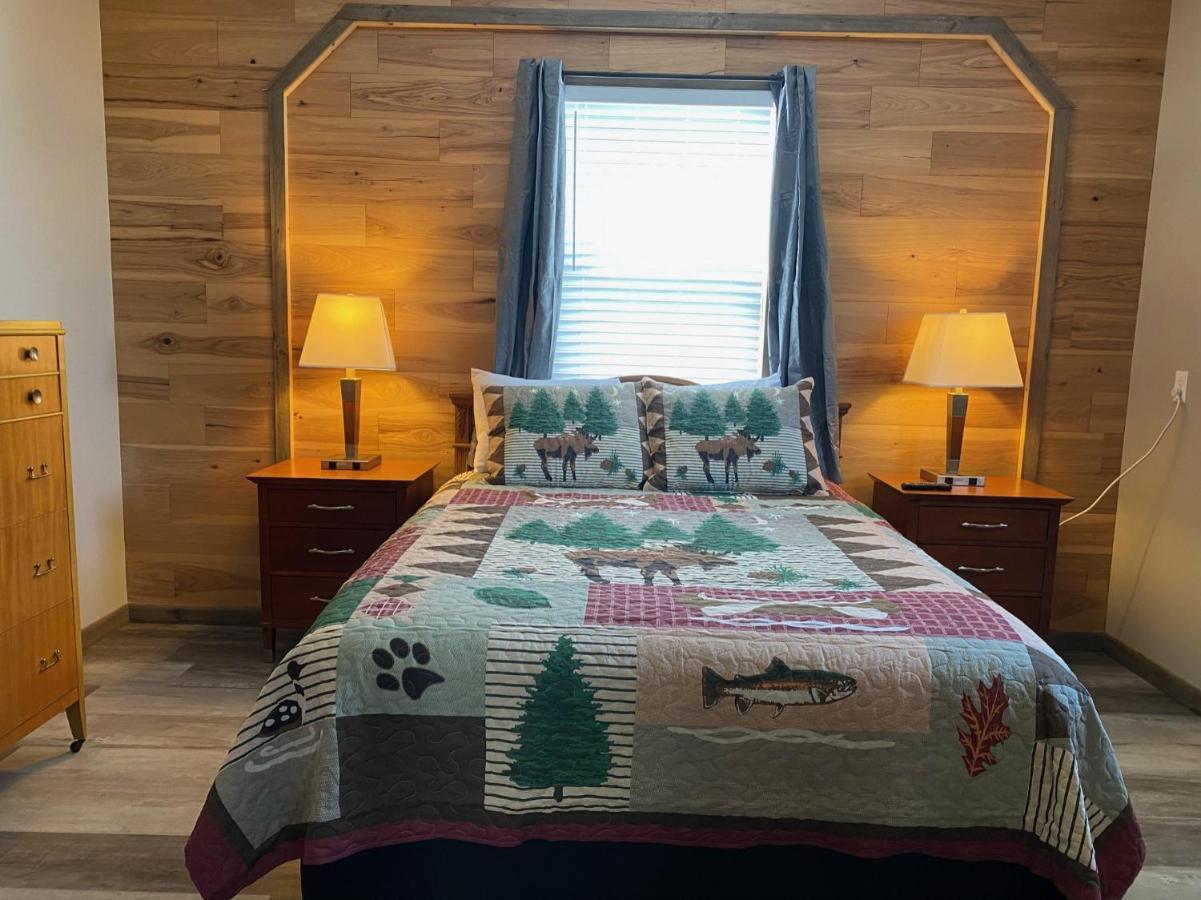 Pelican Motel Pelican Rapids Εξωτερικό φωτογραφία