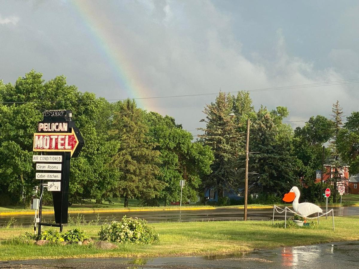 Pelican Motel Pelican Rapids Εξωτερικό φωτογραφία