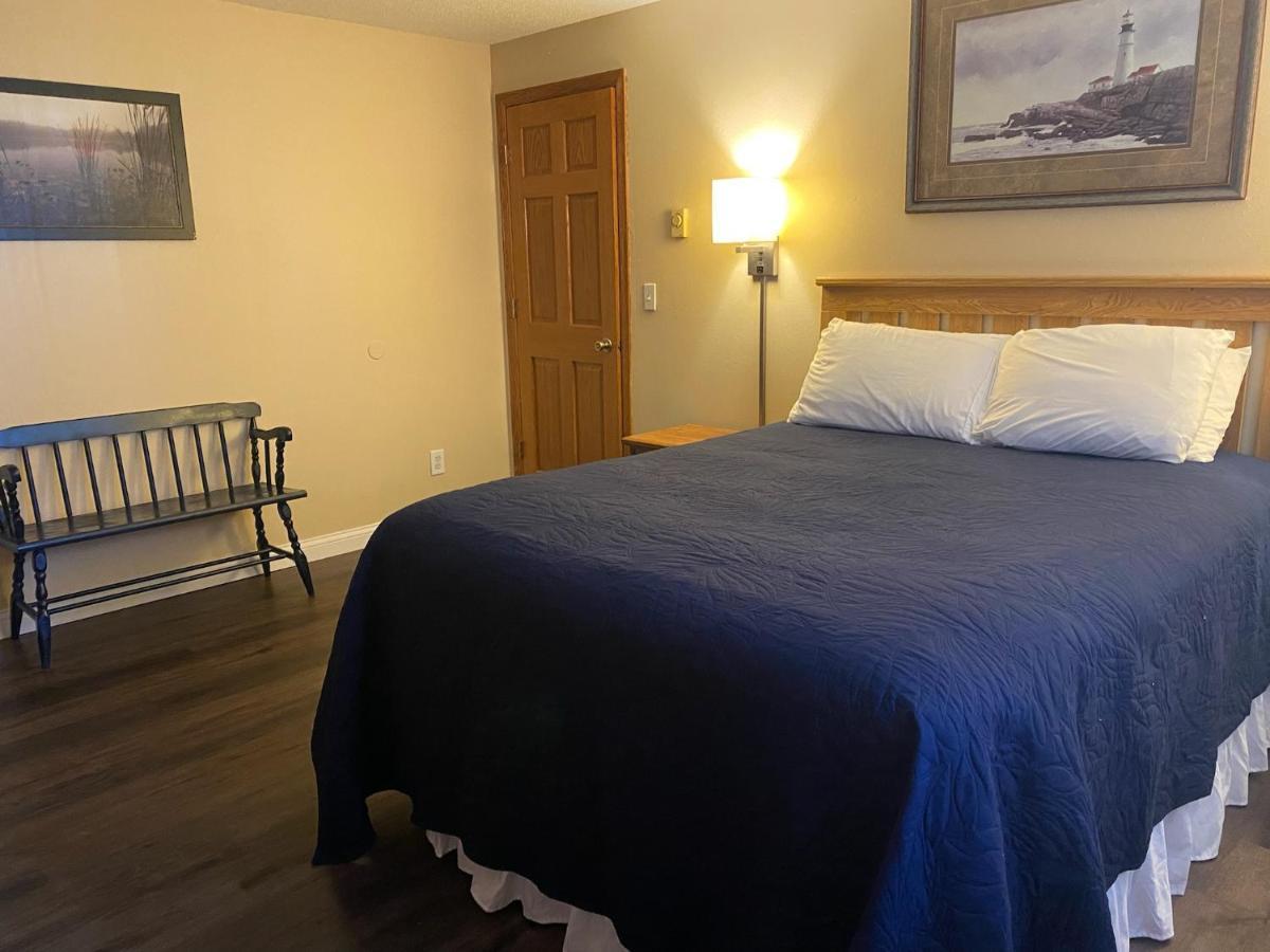 Pelican Motel Pelican Rapids Εξωτερικό φωτογραφία