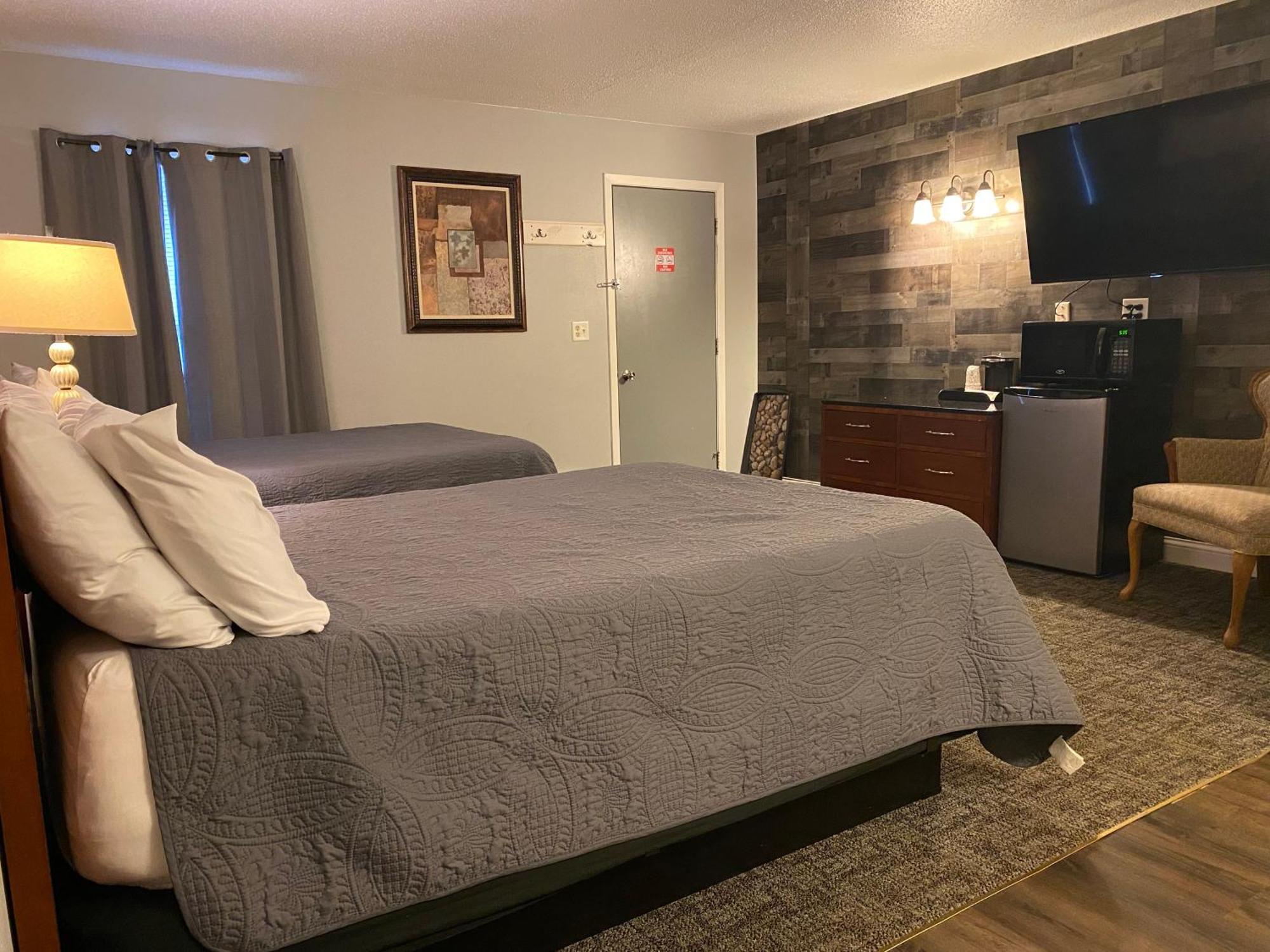 Pelican Motel Pelican Rapids Εξωτερικό φωτογραφία